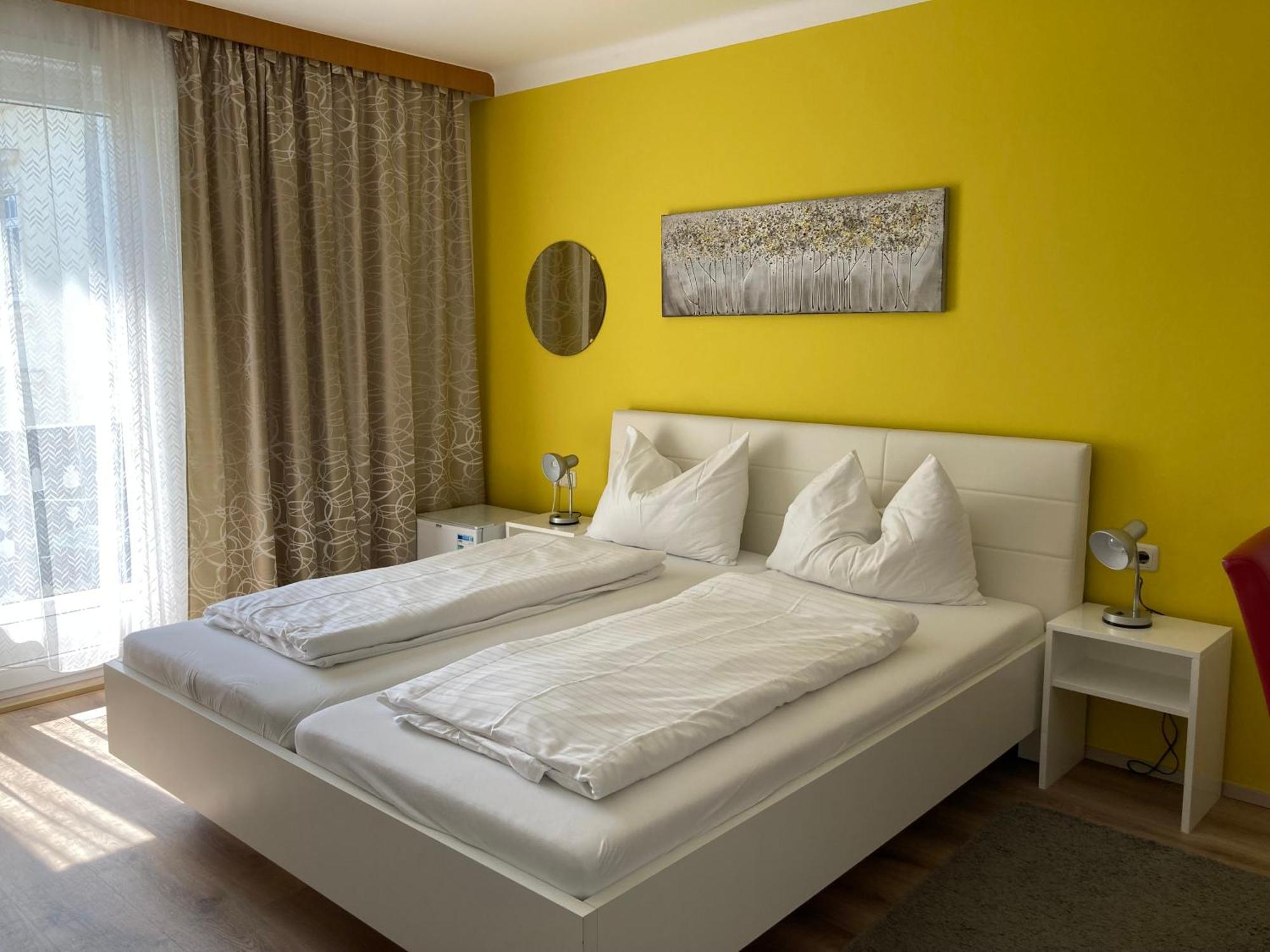 Hotel Seerose Wolfgangsee Sankt Wolfgang im Salzkammergut Room photo